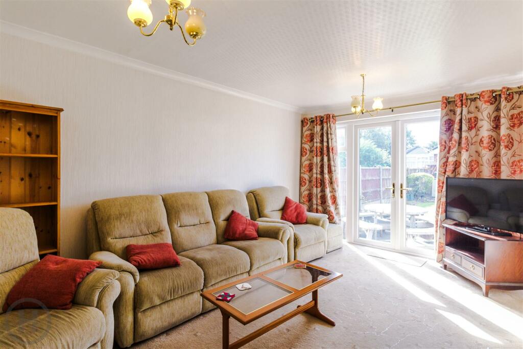 3 bed Detached Bungalow