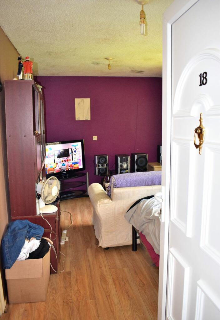 1 bed Studio