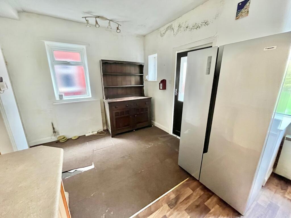 3 bed Semi-Detached