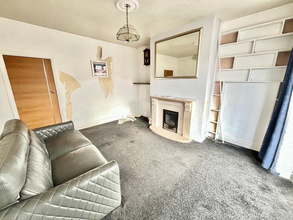 3 bed Semi-Detached