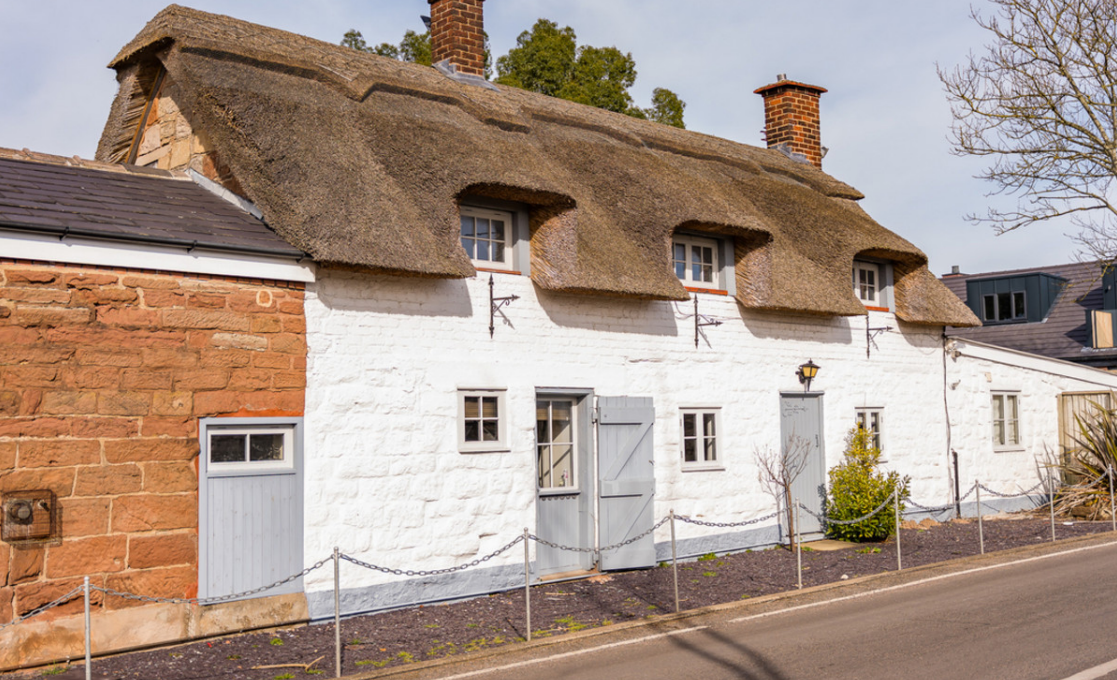 4 bed Detached