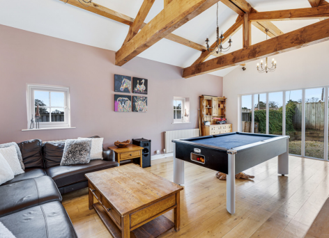 4 bed Detached