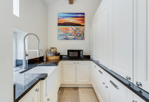 4 bed Detached