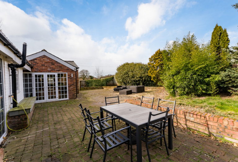 4 bed Detached