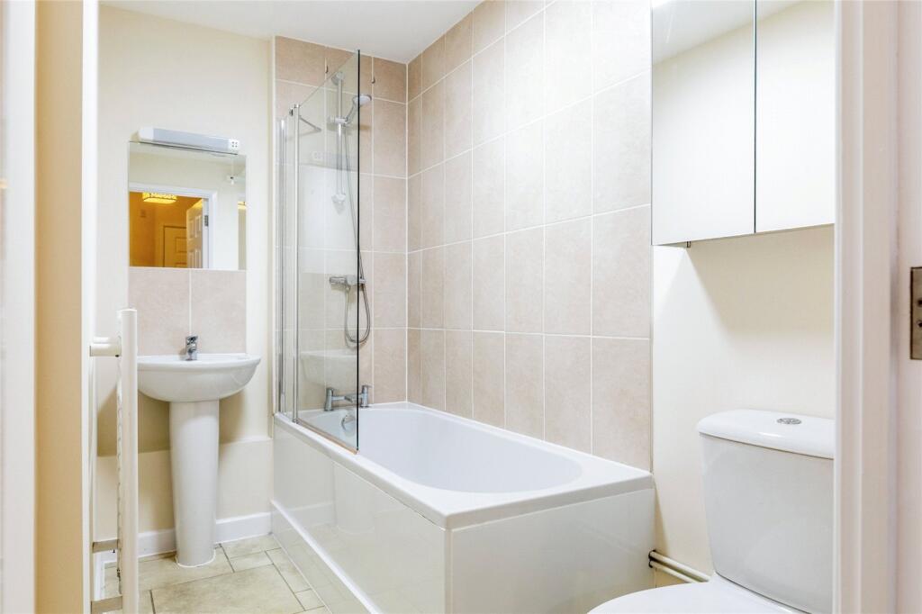 1 bed Apartment