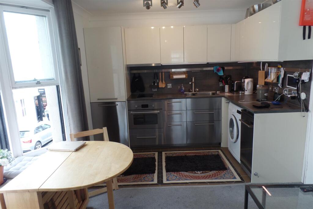 1 bed Apartment