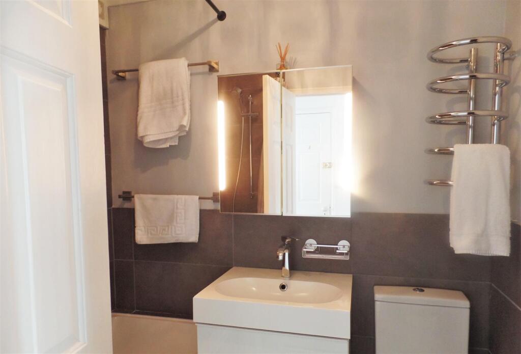 1 bed Apartment