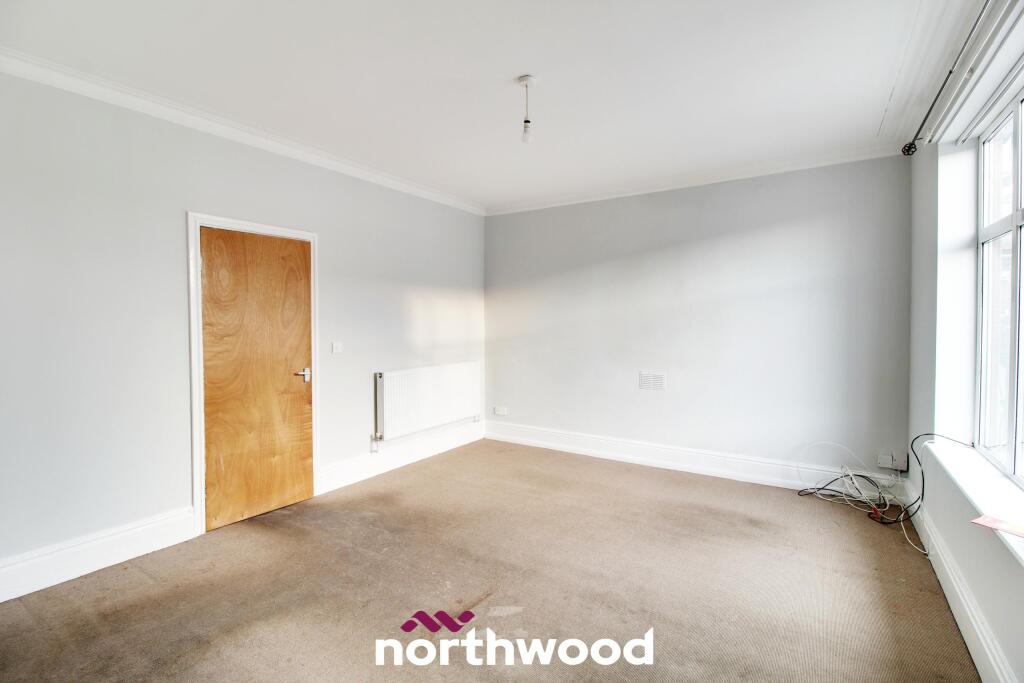 3 bed Block of Apartments
