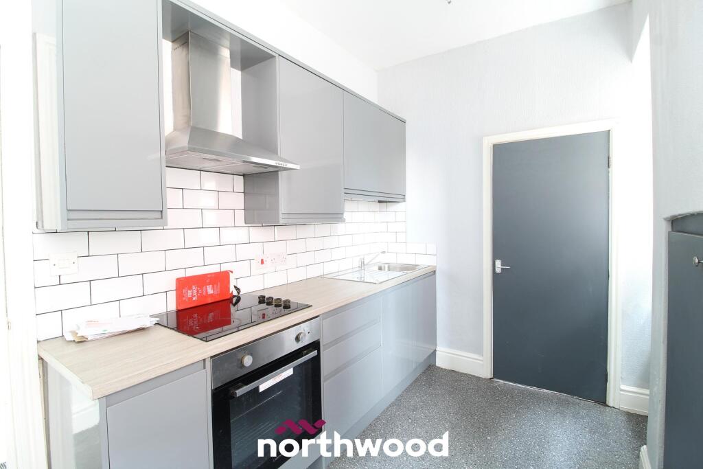 3 bed Block of Apartments