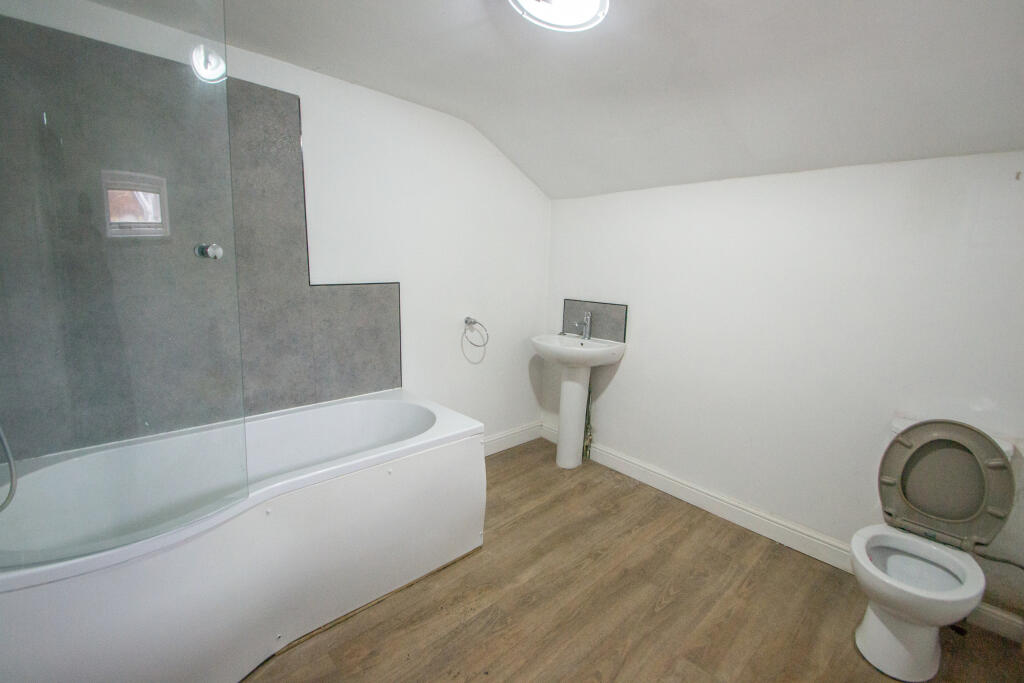 3 bed Terraced