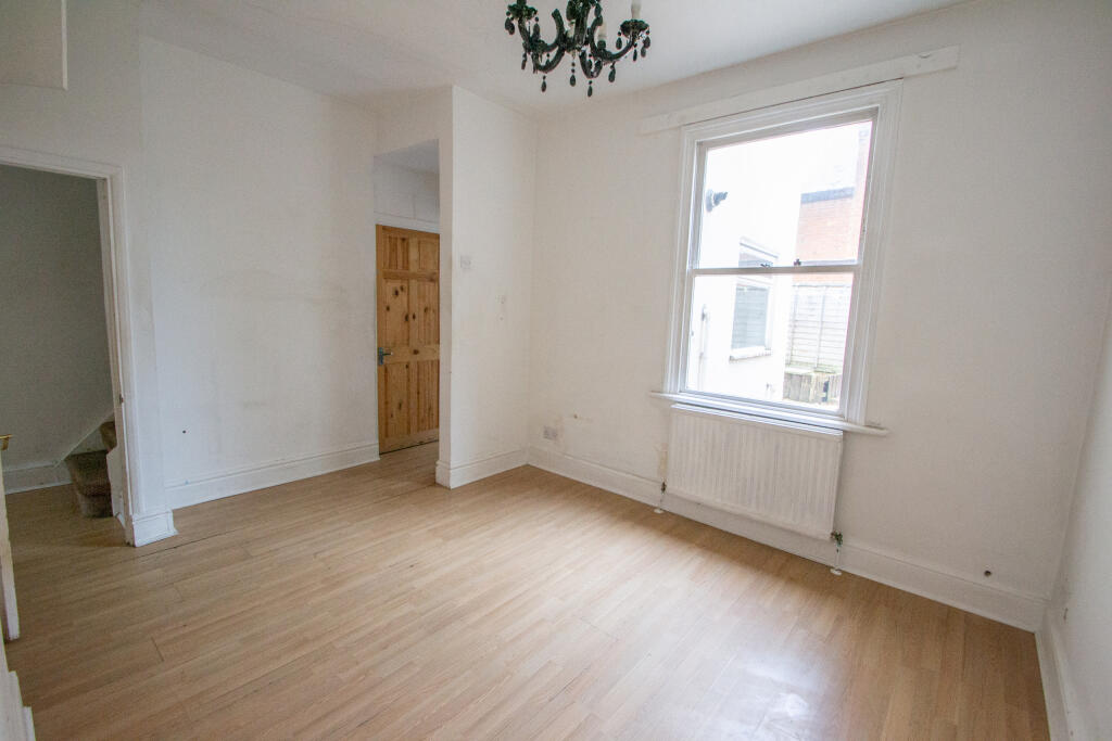 3 bed Terraced