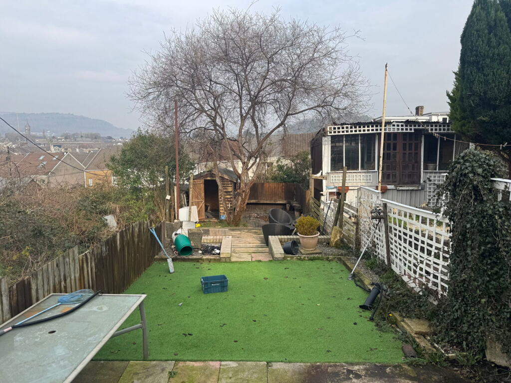 2 bed Terraced