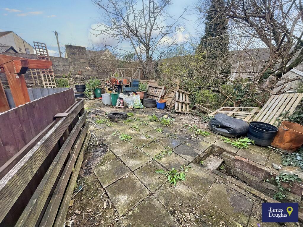 3 bed Semi-Detached