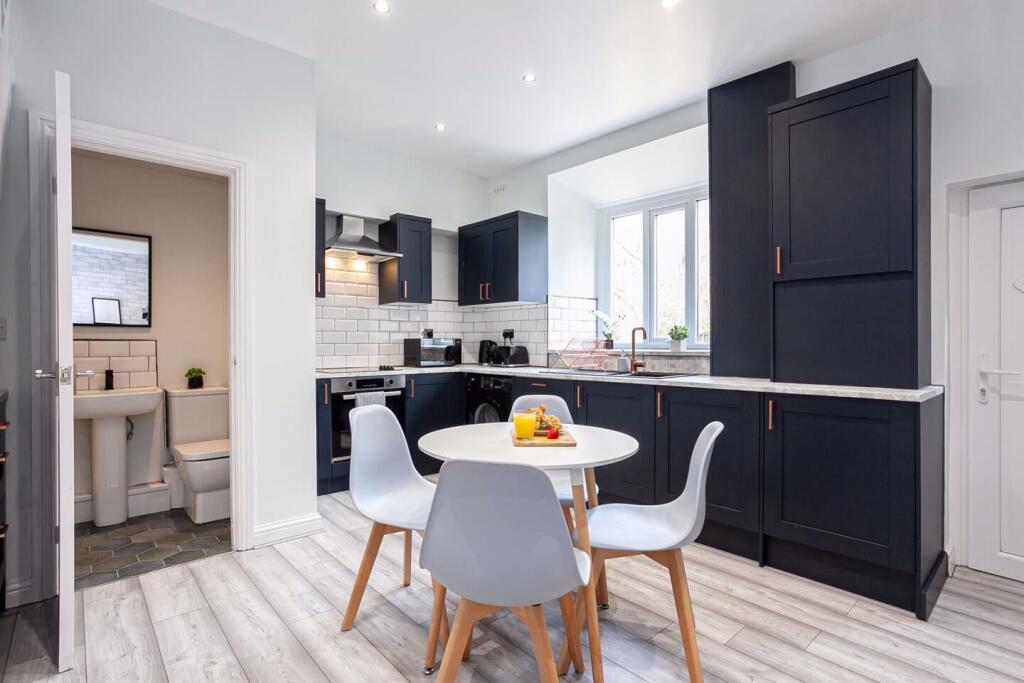 3 bed Terraced