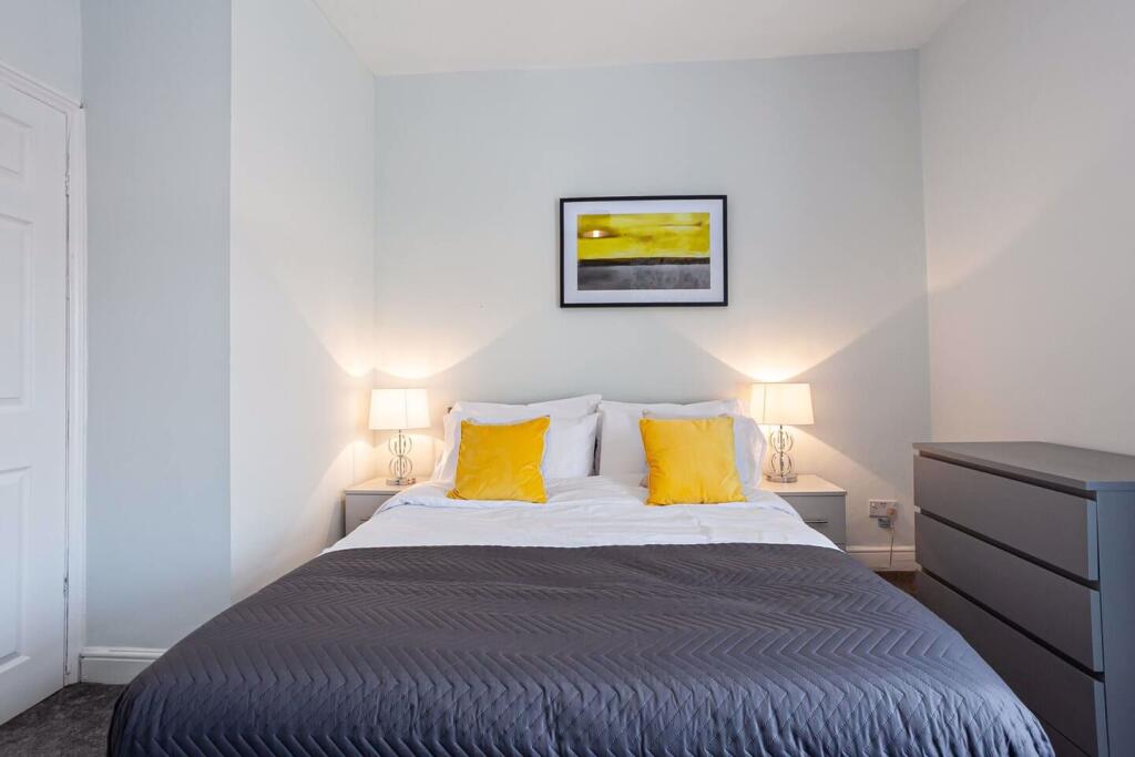 3 bed Terraced