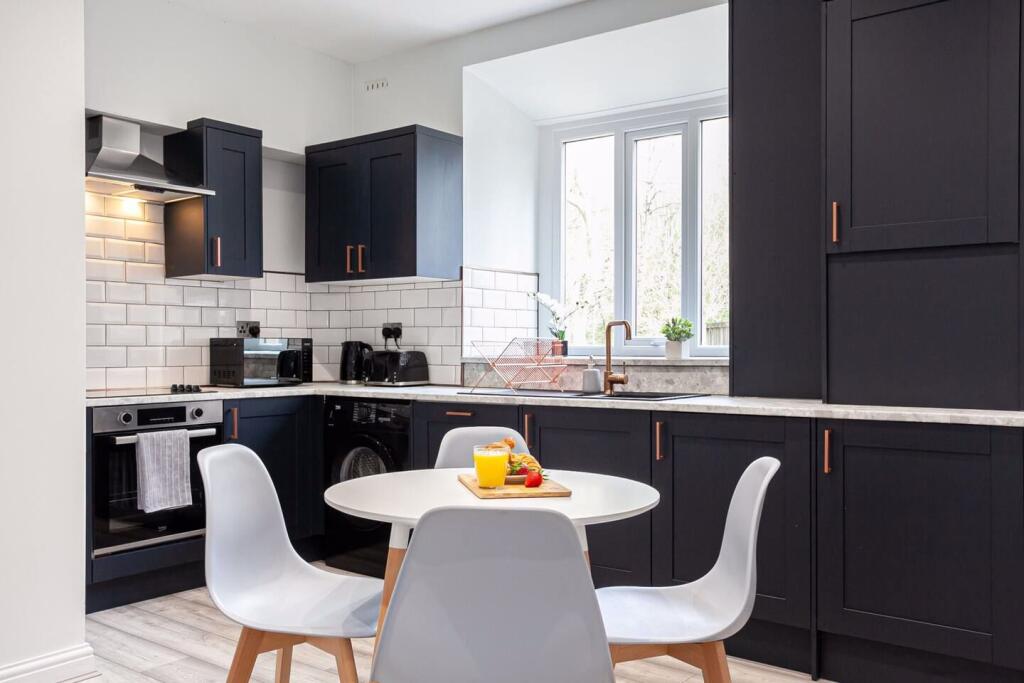 3 bed Terraced