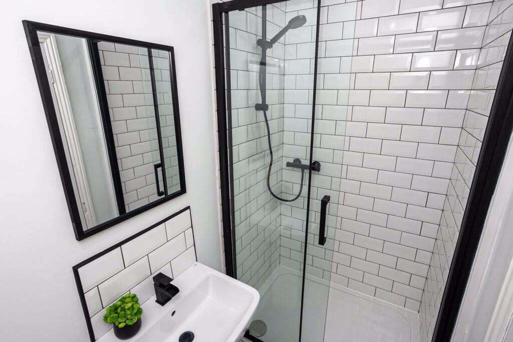3 bed Terraced