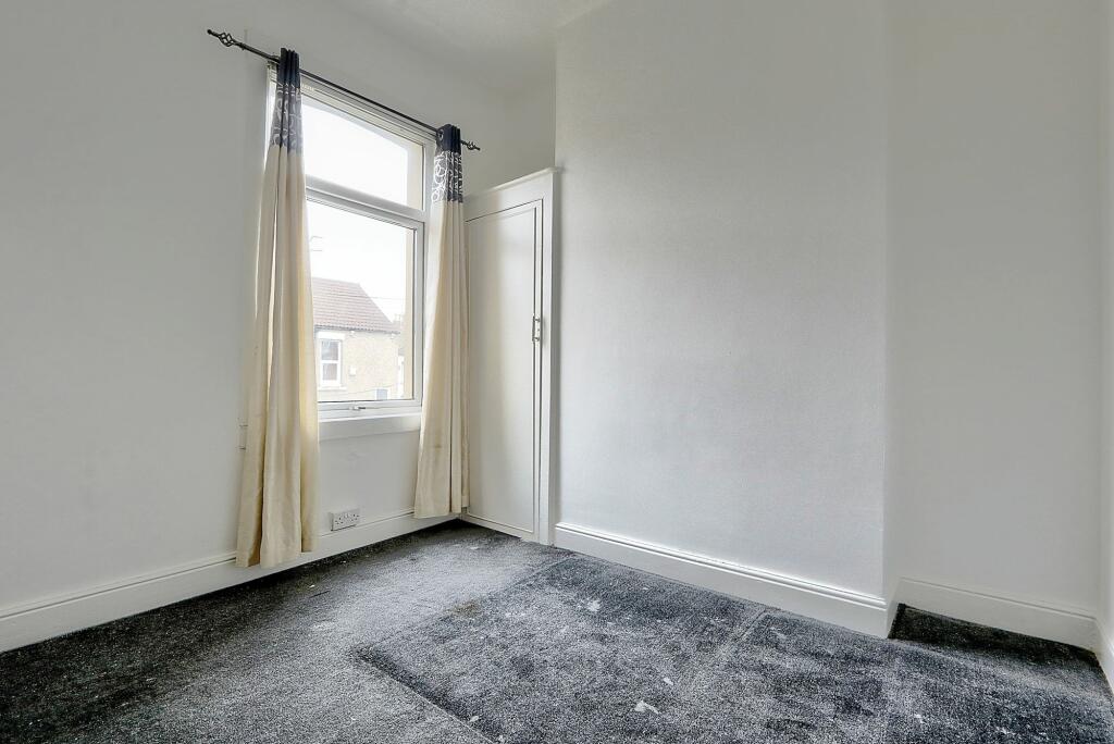 2 bed Terraced