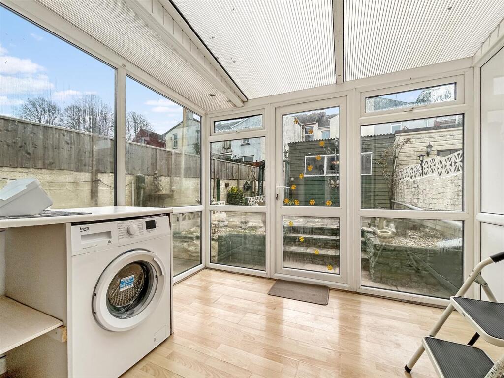 3 bed Terraced