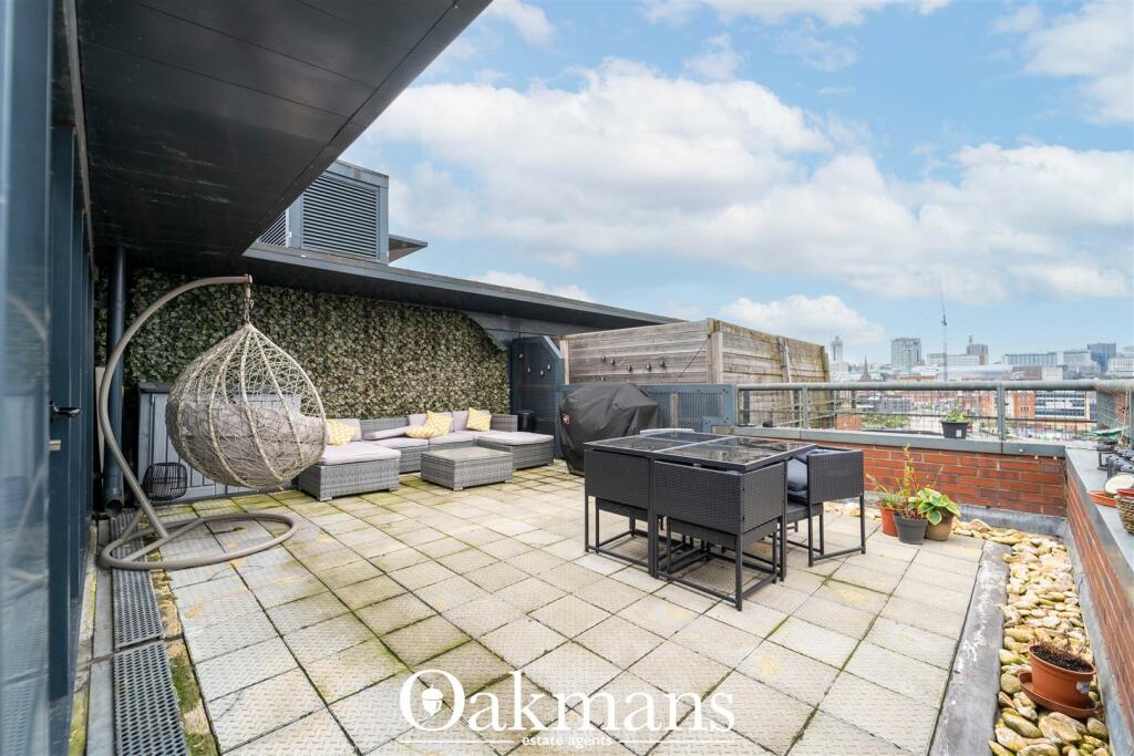 2 bed Apartment