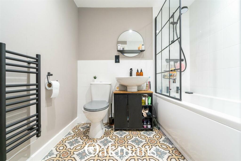 2 bed Apartment