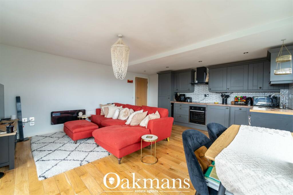 2 bed Apartment