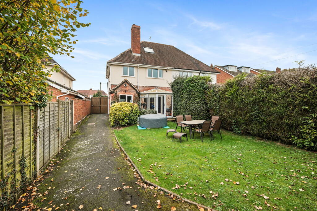 3 bed Semi-Detached