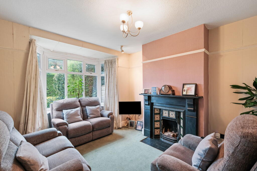 3 bed Semi-Detached