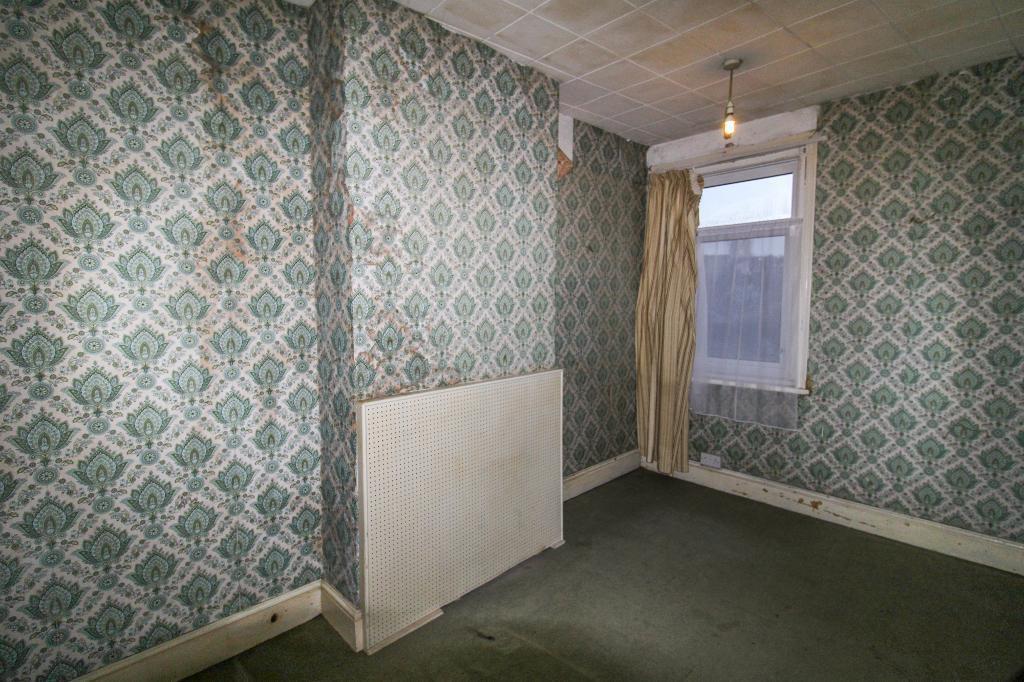 2 bed Semi-Detached