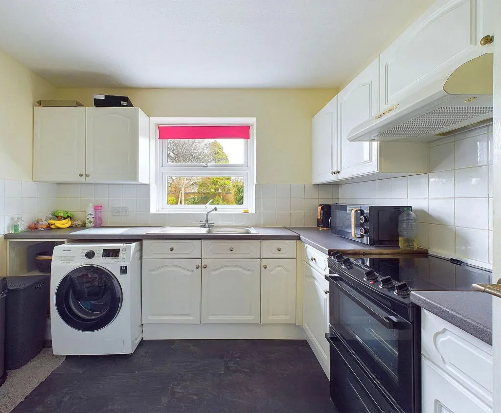 2 bed Apartment