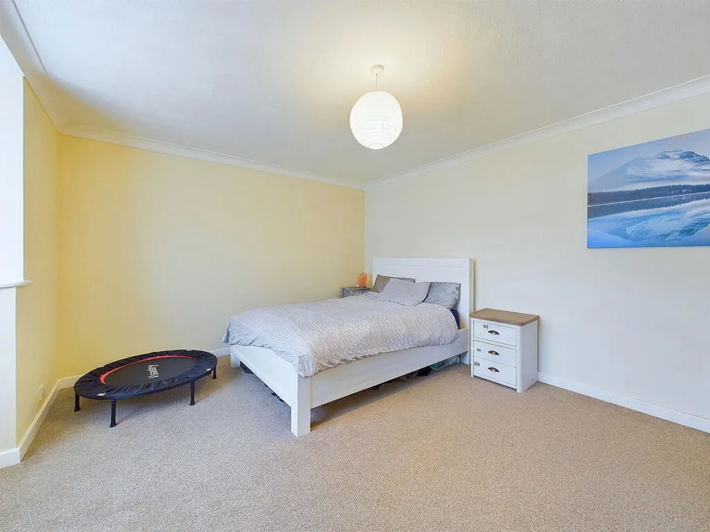 2 bed Apartment