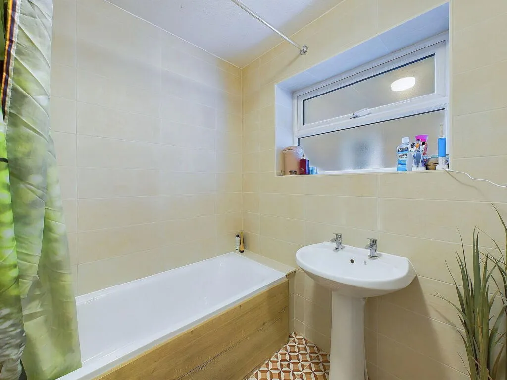 2 bed Apartment