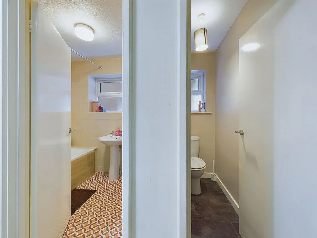 2 bed Apartment