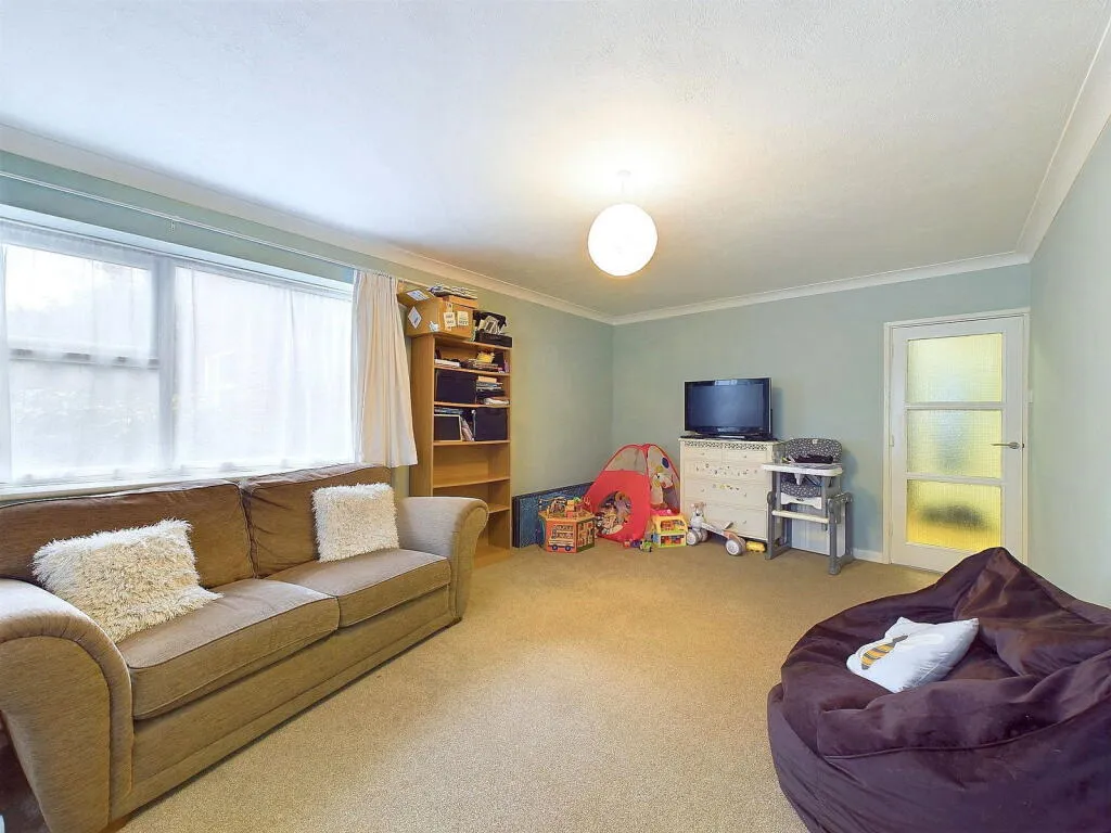 2 bed Apartment