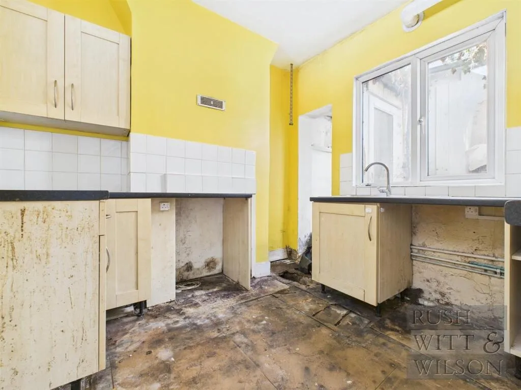 3 bed Terraced