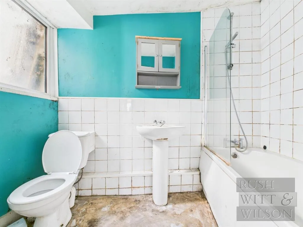 3 bed Terraced