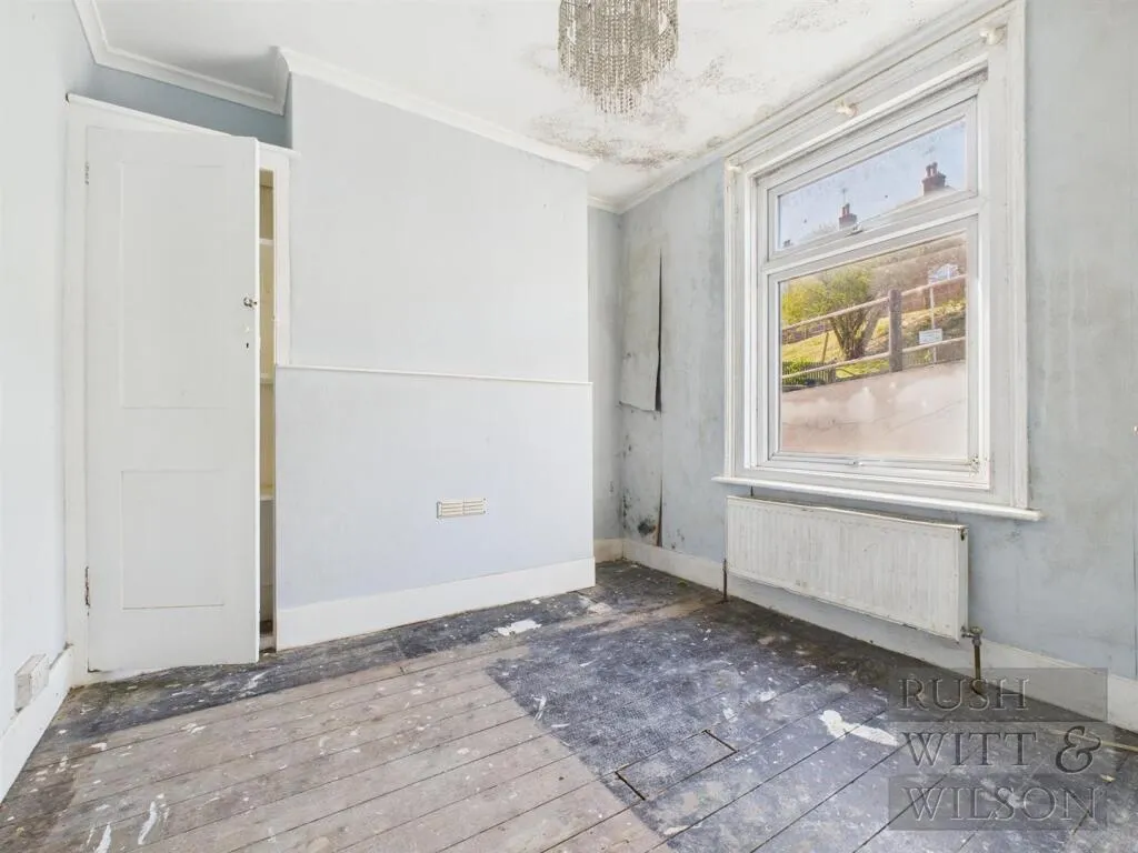 3 bed Terraced