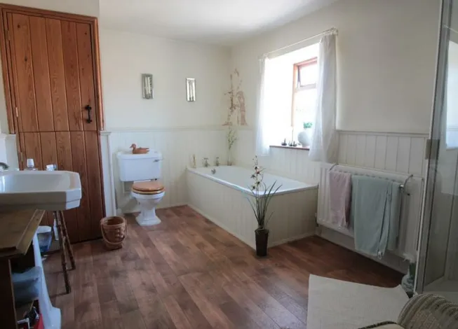3 bed Detached