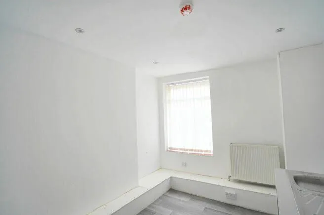 4 bed Terraced