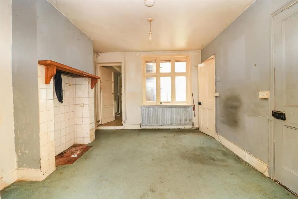 3 bed Semi-Detached