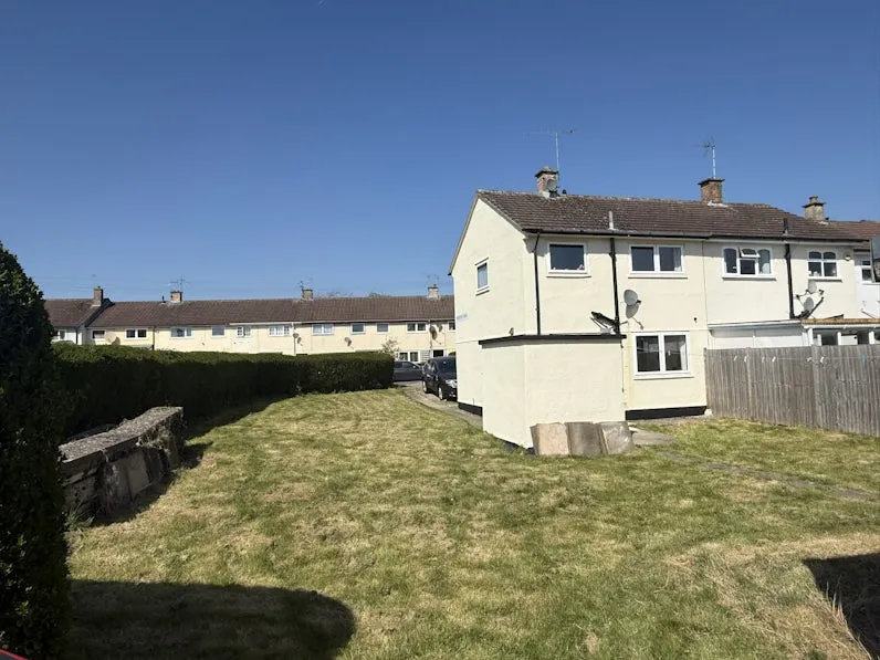 3 bed Semi-Detached