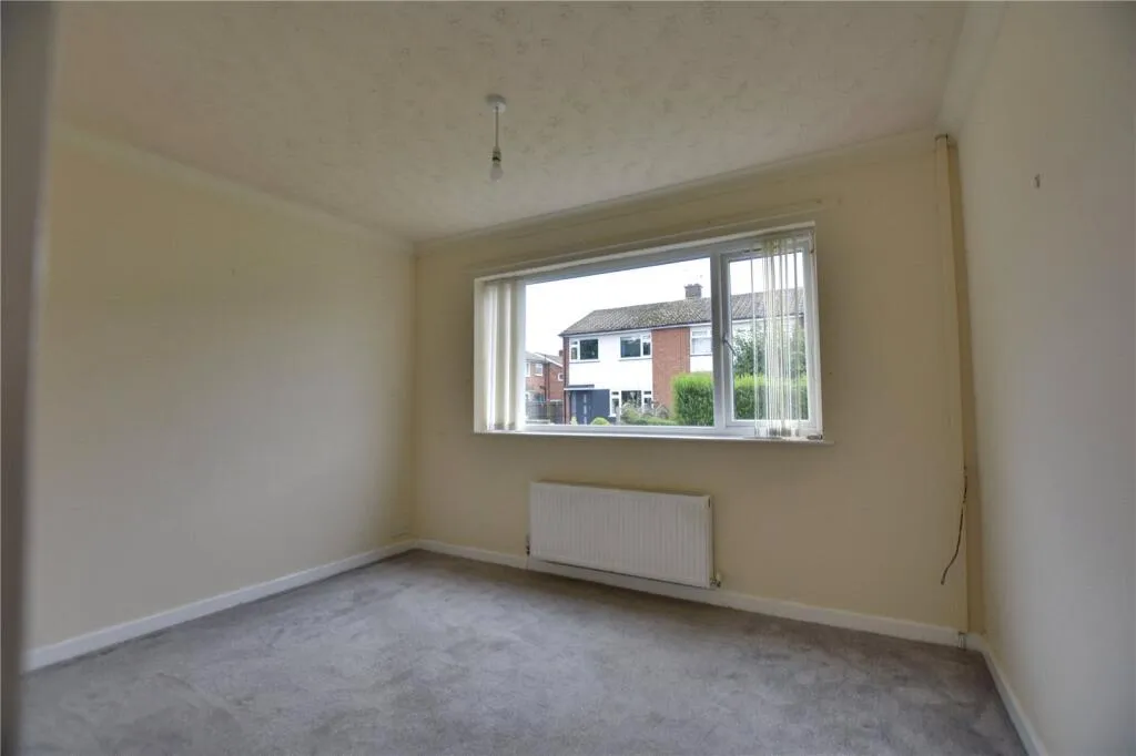2 bed Semi-Detached Bungalow