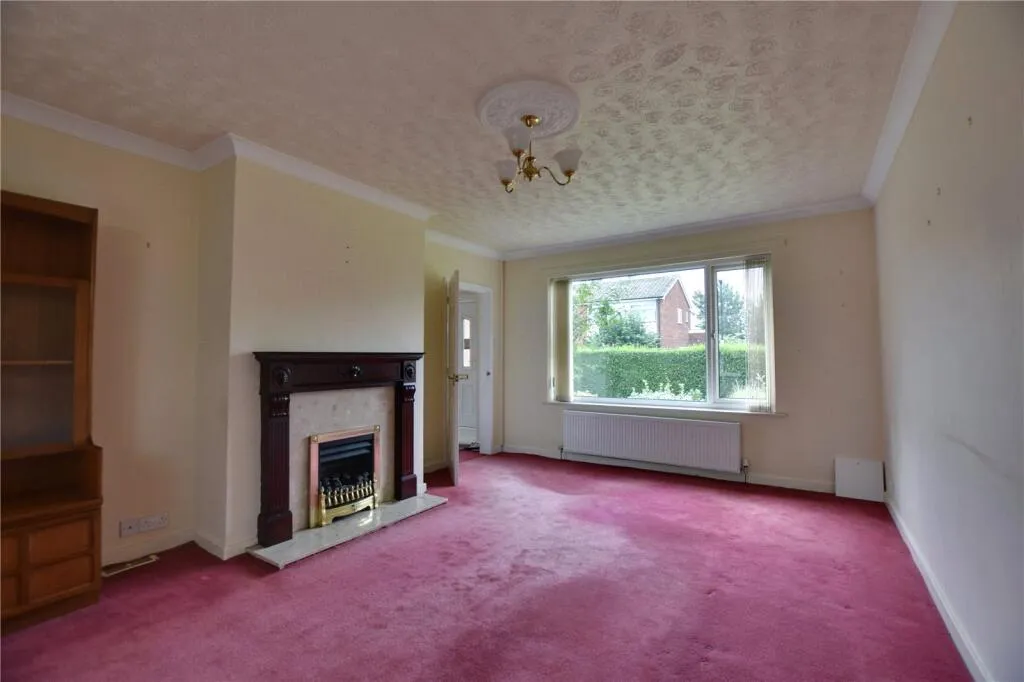 2 bed Semi-Detached Bungalow