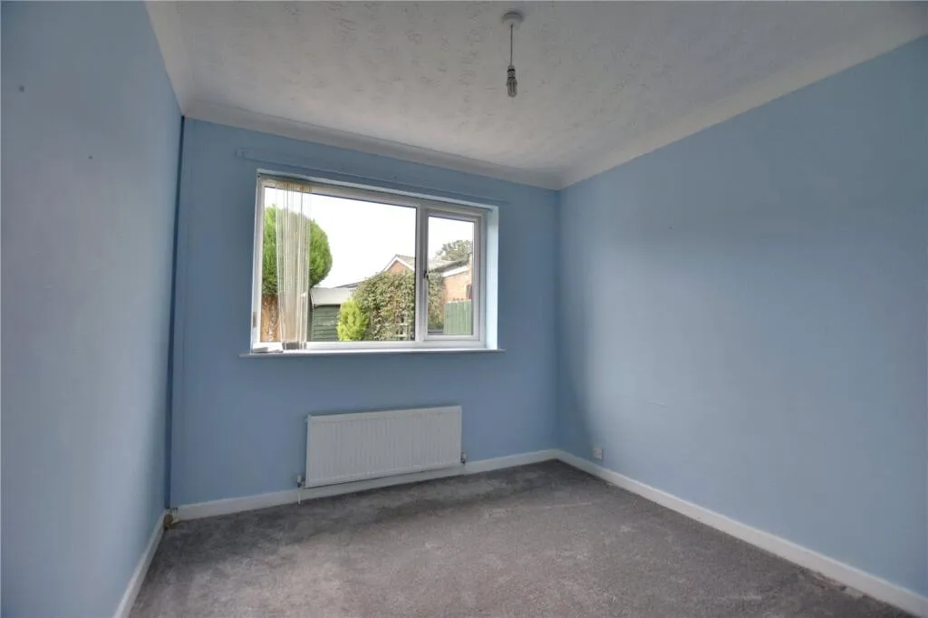 2 bed Semi-Detached Bungalow