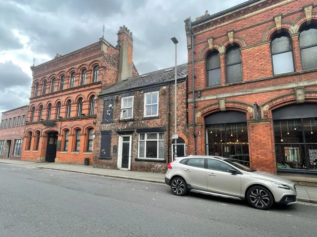 4 bed Guest House
