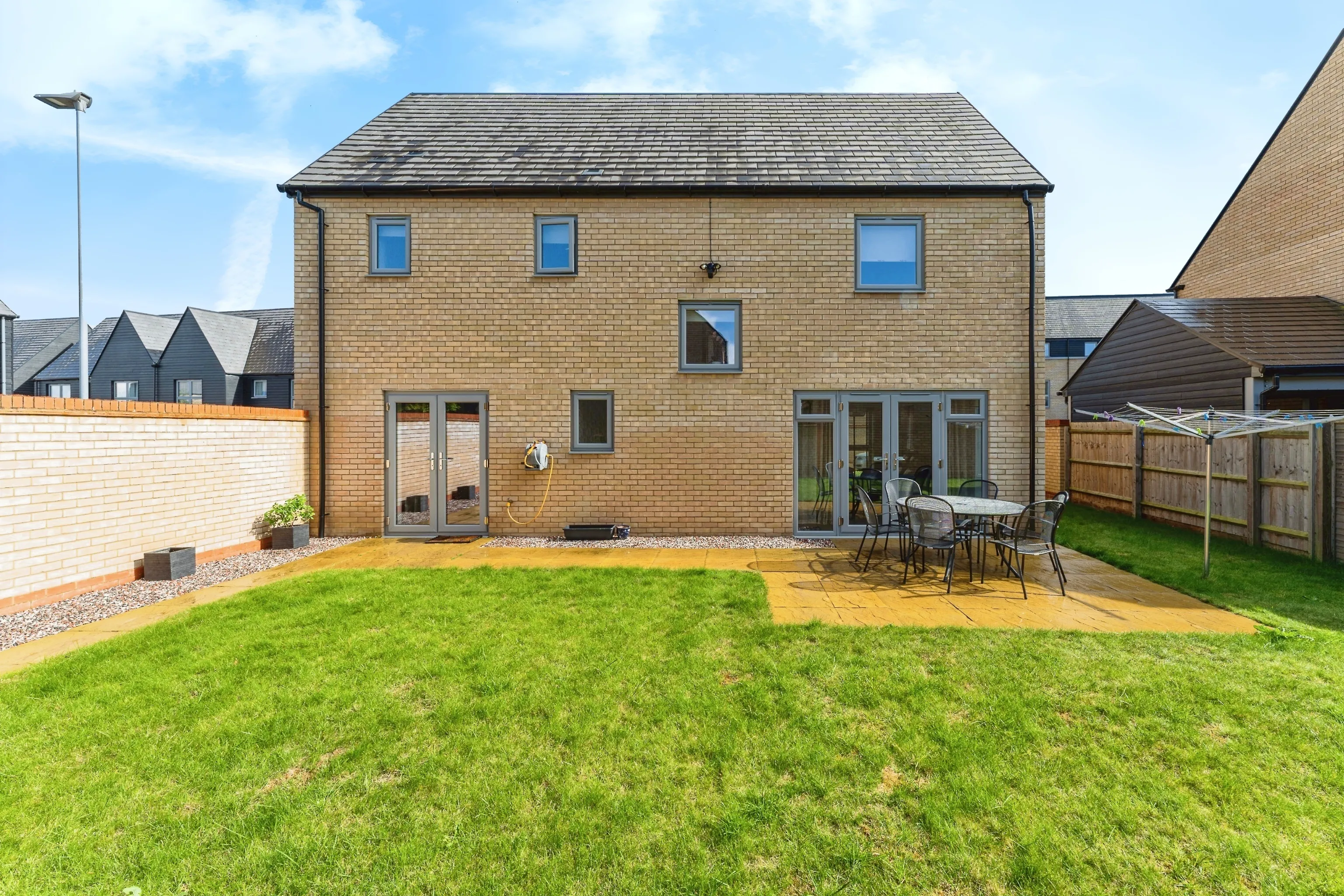 4 bed Detached