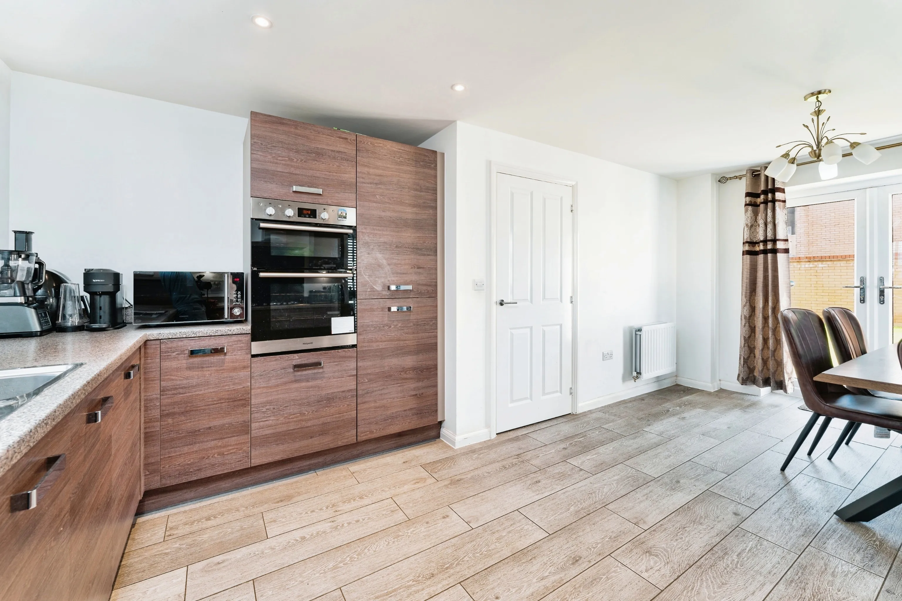 4 bed Detached