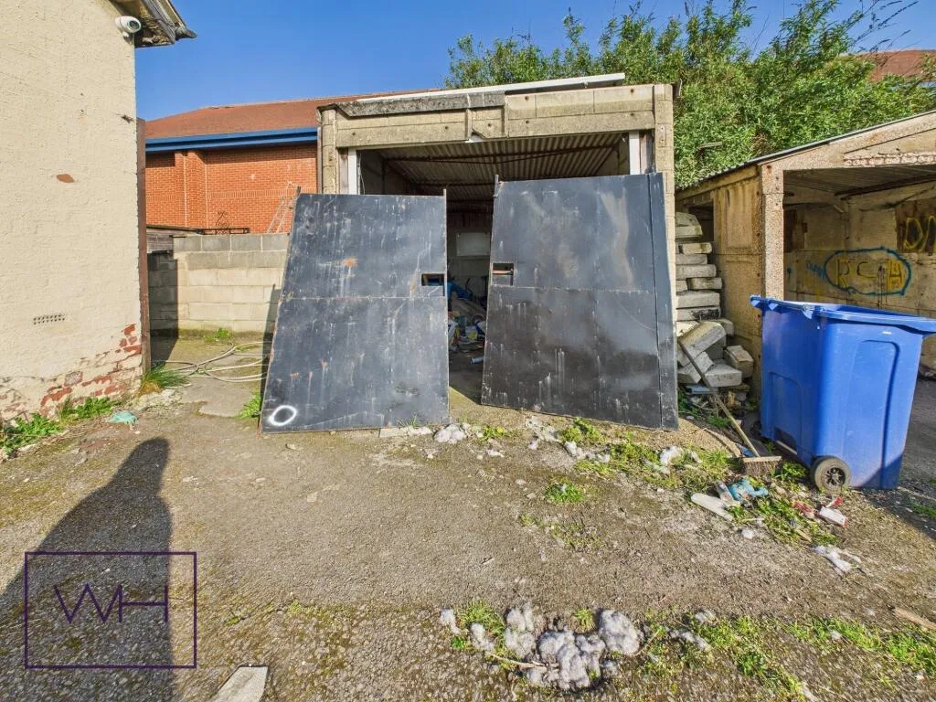 3 bed Semi-Detached