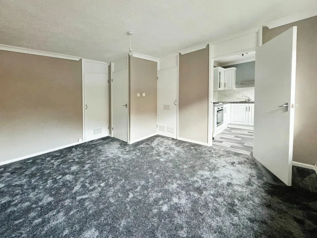 1 bed Apartment