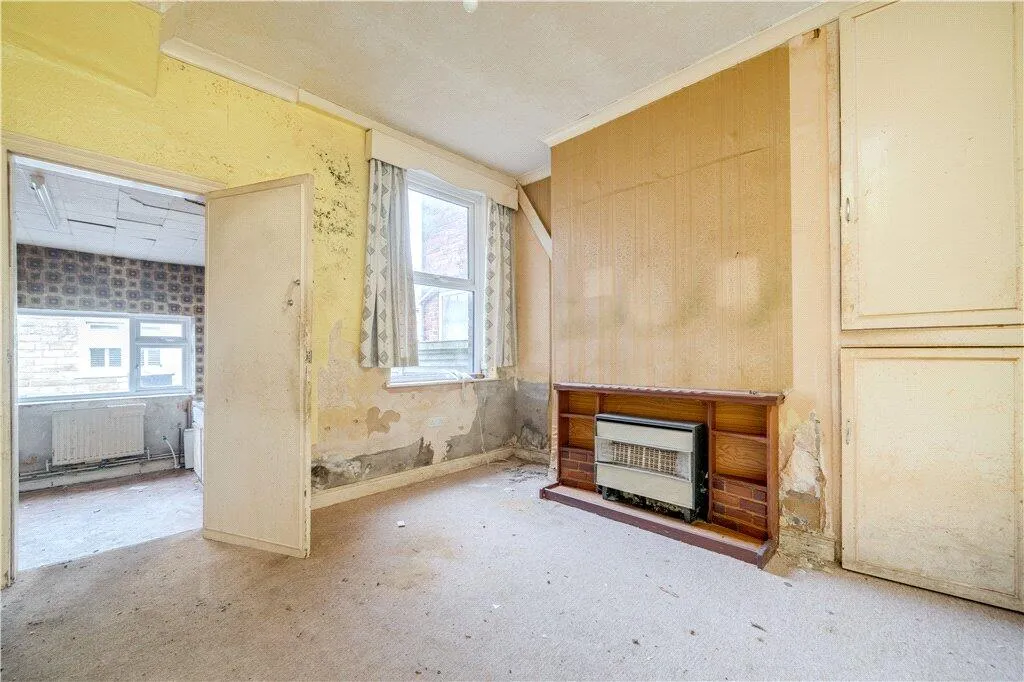2 bed Terraced